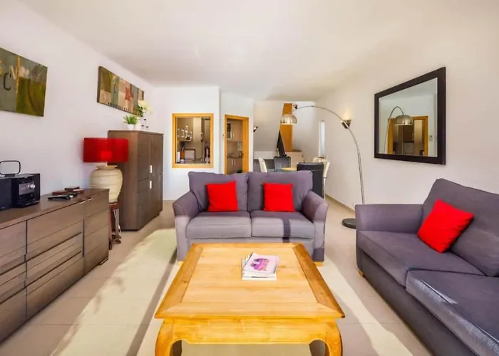 Dom wakacyjny Townhouse Flores *